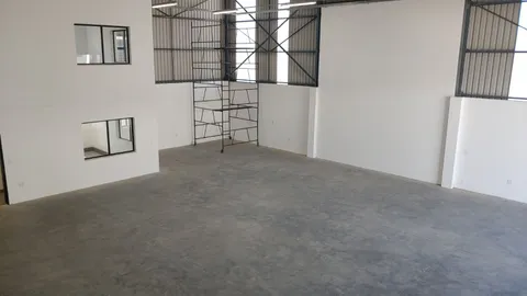 5 Rydal Lane, Longlake